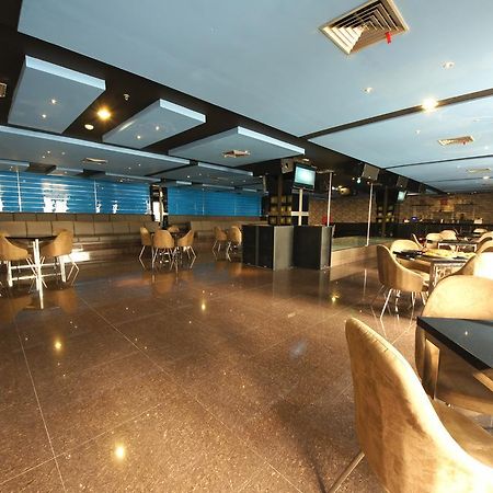 B Fashion Hotel Jakarta Luaran gambar