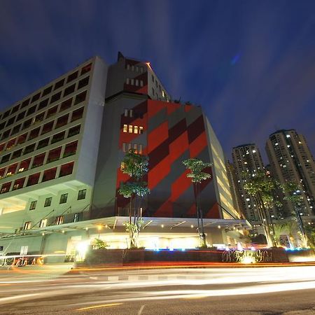 B Fashion Hotel Jakarta Luaran gambar