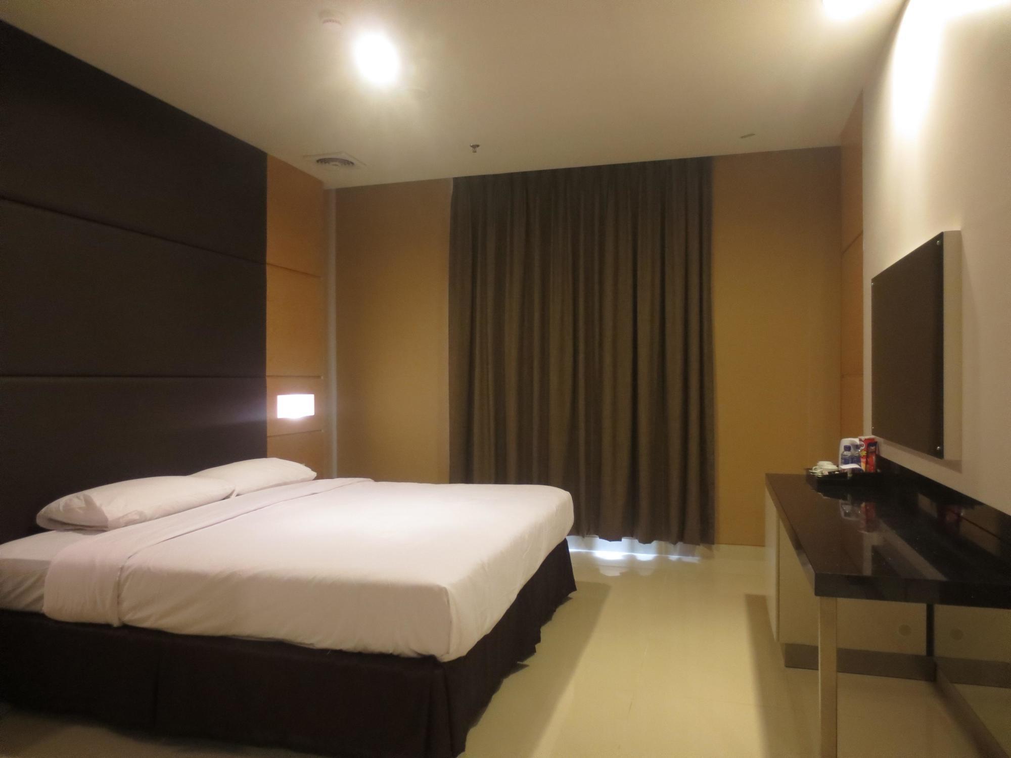 B Fashion Hotel Jakarta Luaran gambar