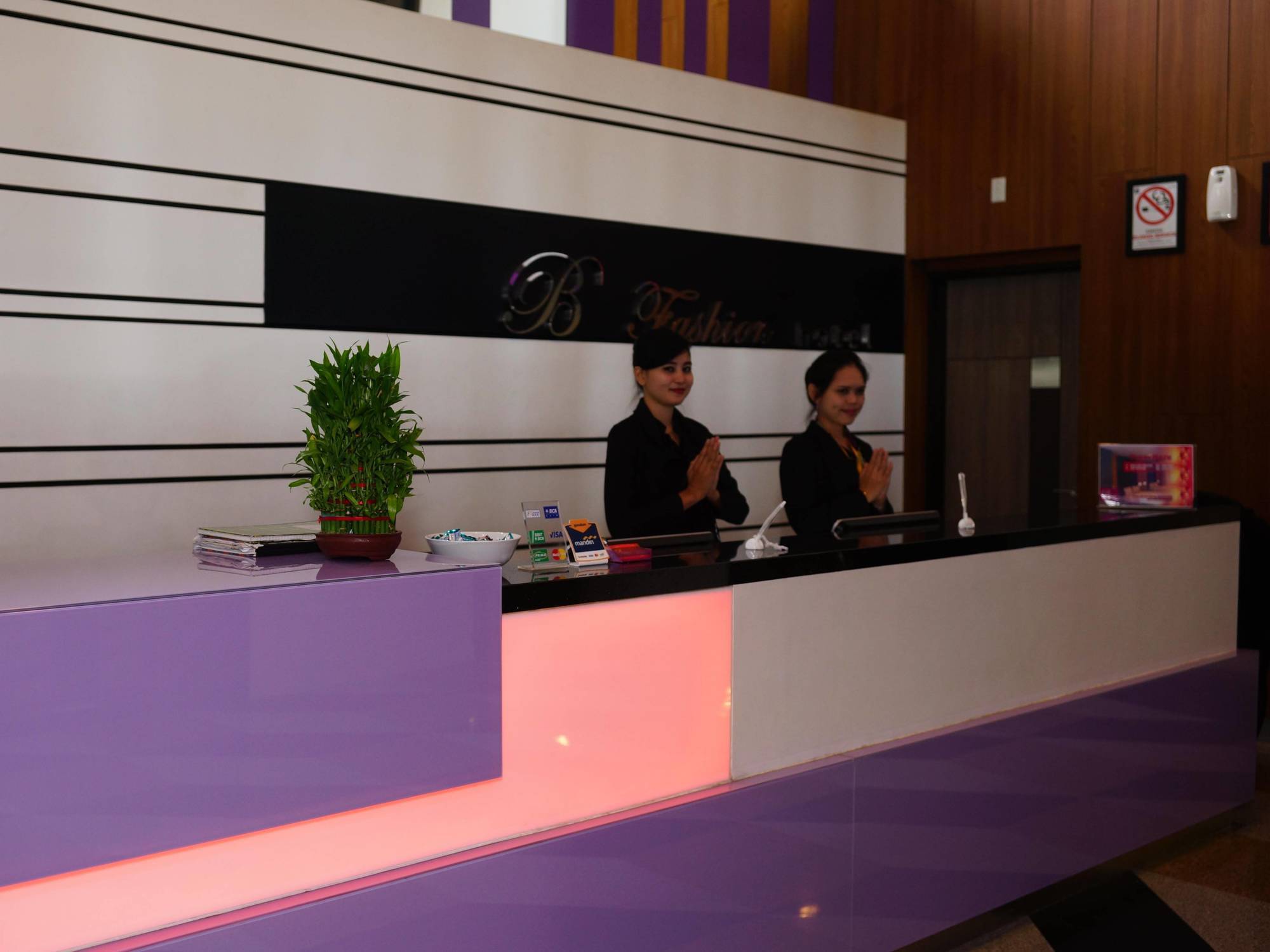 B Fashion Hotel Jakarta Luaran gambar
