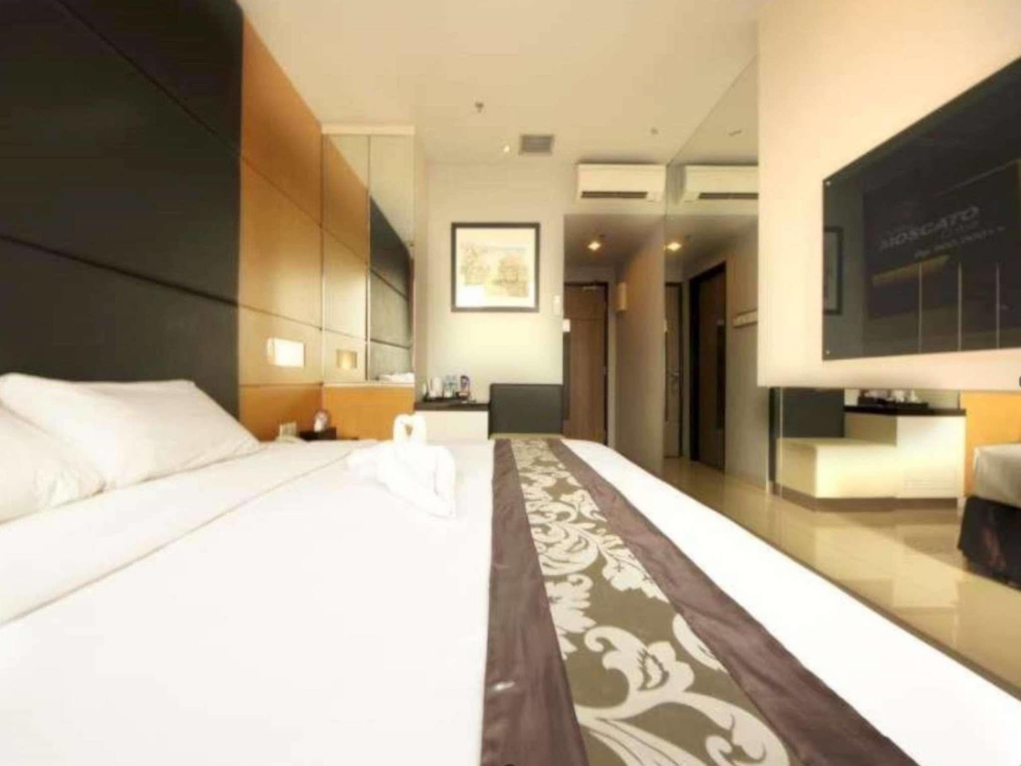 B Fashion Hotel Jakarta Luaran gambar